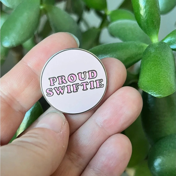 Brand new Taylor Swift “Proud Swiftie” pink enamel pin - Picture 1 of 3